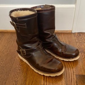 UGG Carnero Men’s Snow Boots - 11US